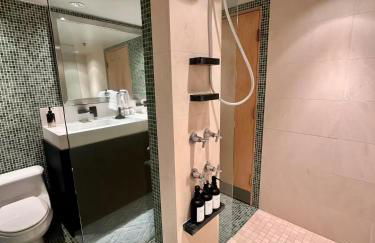 Massive Downtown Seattle Condo - Free Parking! - Foto 30