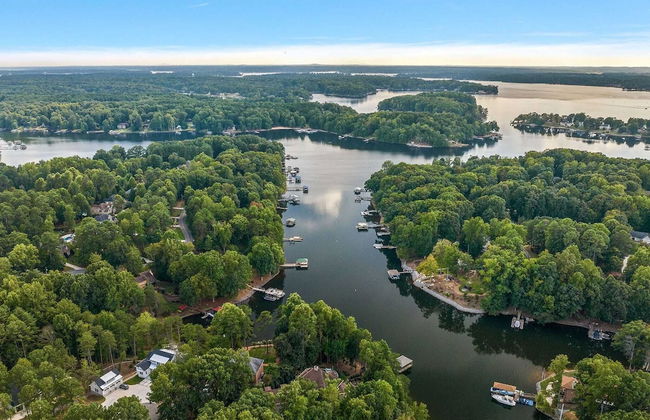 Livin' Large Lake Norman Estate w/ Pool, Dock, Game Room & Scenic Views - Photo 40