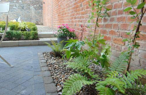 Charming townhouse with sunny garden - Foto 53