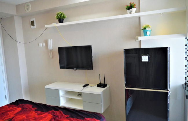 Roomku at Bassura City Apartment - Foto 7