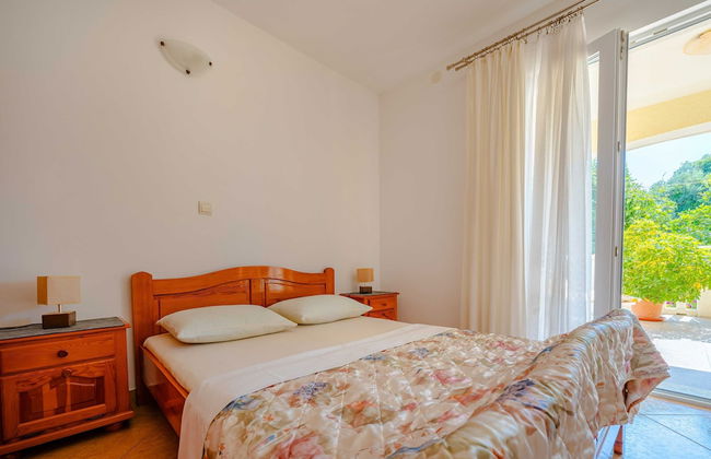 Apartments Mladenka - Foto 2