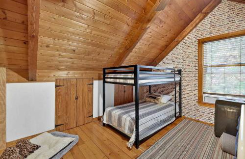 Riverfront w Hot Tub Game Room Fire Pit & More - Foto 36