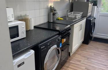 Tranquil Thamesmead Treasure - London - Foto 5