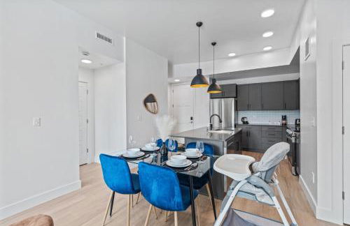 2BR and 2BA Near Events, Dining, and TRAX - Foto 12