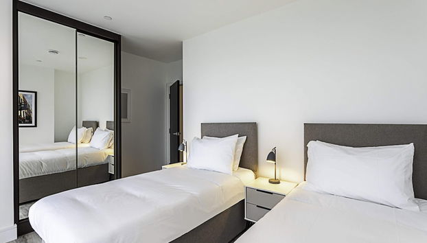 Icon Tower Flat One - North Acton - Photo 3, Room