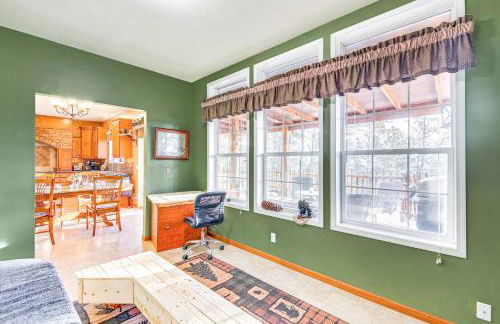 5 Mi to Town Mtn-View Gem with Deck in Hot Springs - Foto 22