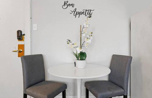 1BR Stylish & Modern Chicago Apartment - Kenwood 508 rep - Photo 13