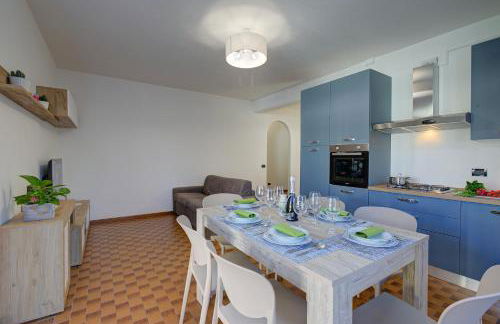 Mark Apartment - Happy Rentals - Photo 15