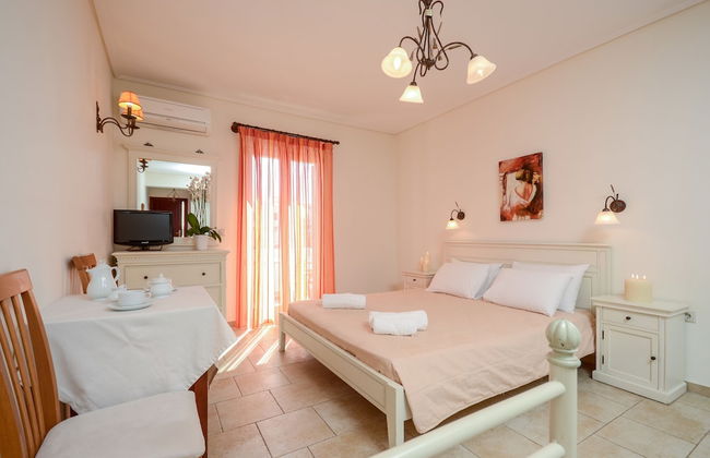 Perla Hotel - Photo 3