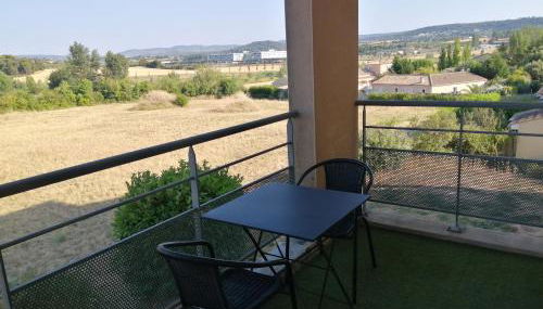 Le cocon de Marie,piscine, balcon, parking gratuit, baignoire - Foto 4