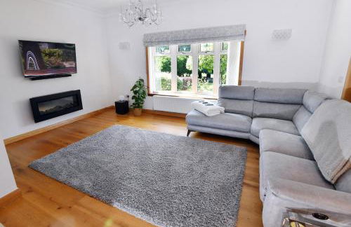 Luxury property - Swimming Pool, Outdoor Kitchen, Games Room & Hot Tub - Foto 14