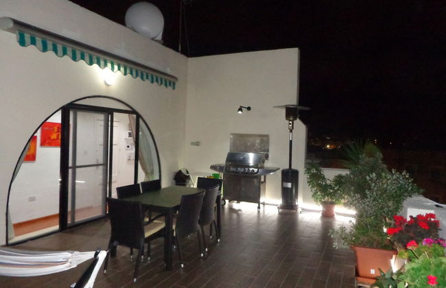 Lovely Penthouse With Private sun Terrace Between Valletta and Sliema - Foto 9