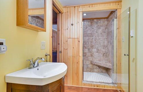 Pet-Friendly Boonville Apt with Deck on Main Street! - Foto 20