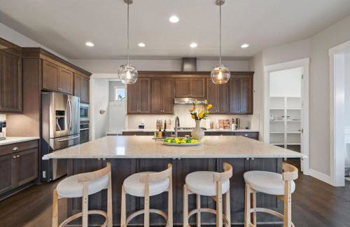 Luxury Home, 5BR, 4BT, Near Portland DT, Game Room, Nature Trails - Foto 7