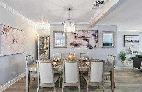 Serene WPB Escape Pool Near Beach - Foto 2