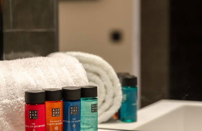 Delux Renovated Apartment in the Heart of Knokke - Photo 30