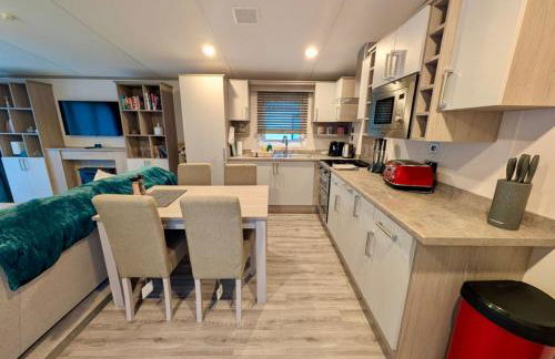 Whispering Pines - Foto 8