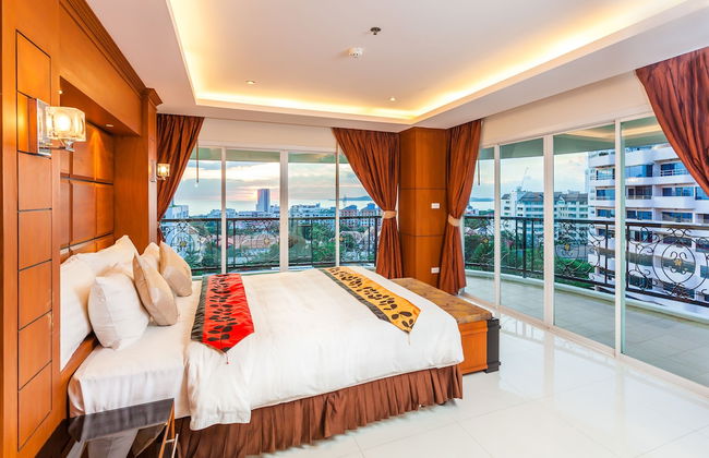 Tara Court Hotel - Photo 16