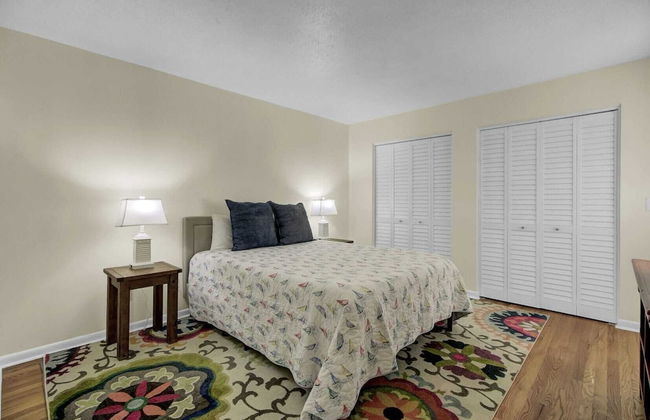 401 Yacht by Avantstay Marina View, Pool, Porch - Foto 14