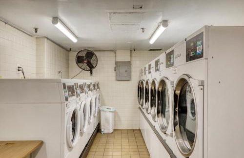 Chelsea 1BR w Water views Doorman NYC-210 - Foto 24