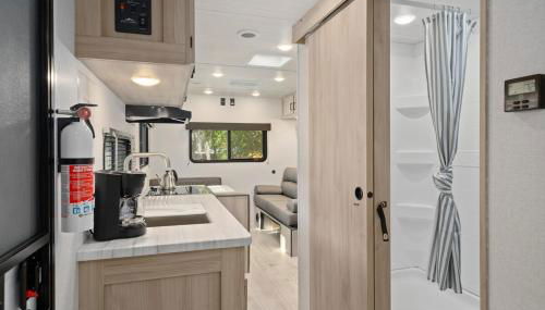 New Listing RV in Mount Dora 45 Mins from Disney - Foto 4