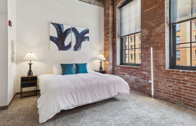 Historic Loft Retreat With Pool - Foto 1