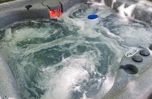 The Black Forest Chalet - Hot Tub, Hiking, Kayak - Foto 22