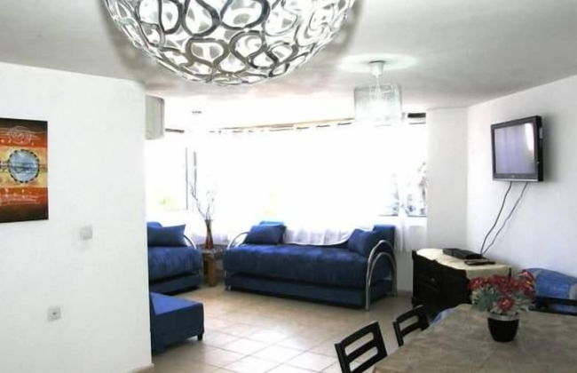 Avi's Suites - 44 Hativat Hanegev - Foto 18