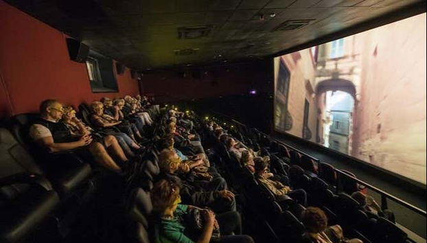 Disfrutando de la película