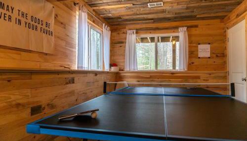 Lake Effect Lodge 3 min from Laketown Beach! - Foto 4