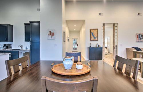 Modern Cedar Creek Lake Retreat with Panoramic View! - Foto 23