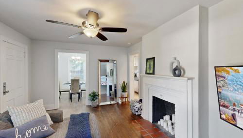 3 Mi to Dtwn Charlotte! Quiet Haven with Fenced Yard - Foto 3