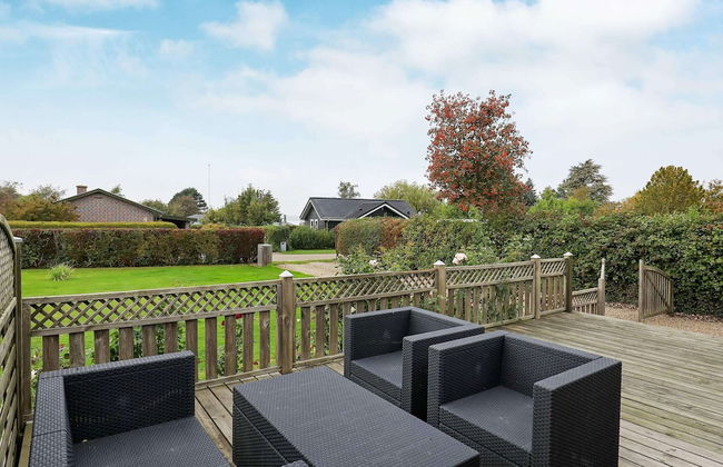 Chic Holiday Home in Syddanmark near Sea - Photo 22