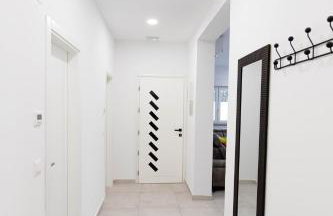 House Bartulovic - Jan Apartment with a pool - Photo 16