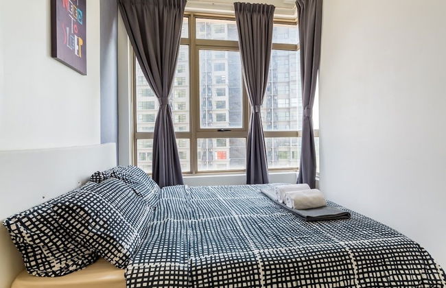 Shaftsbury Residences by Superhost - Photo 24