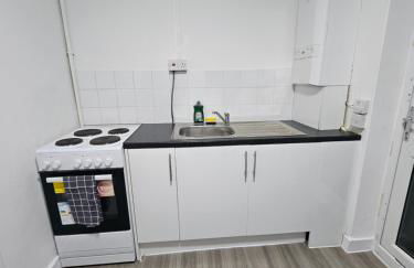 Coral Bay Seaside Aparto - Foto 6