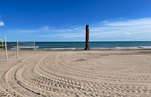 Apartamento con piscina muy cerca de la playa - Foto 38