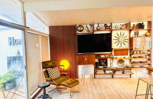 LOOK and BOOK! Midcentury Modern Home near Beach! - Photo 39