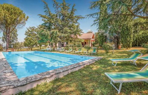 4 Bedroom Cozy Home In Montopoli Di Sabina Ri - Foto 1