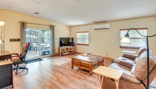 Boat Dock and Waterfront Deck Home in Satsuma! - Foto 4