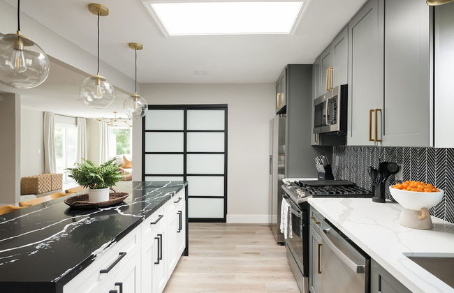 Peaceful 4br With Fire Pit and Huge Yard - Foto 17