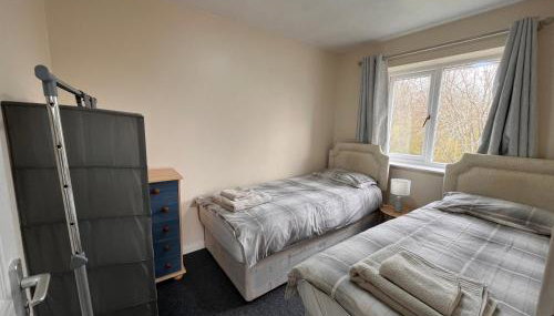 Cosy 2 bedroomed semi detached house - Foto 4