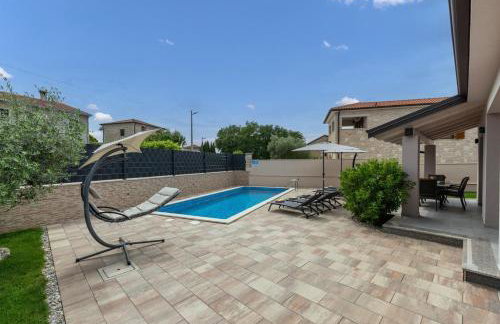 Villa Ajlin with Private Pool - Foto 8