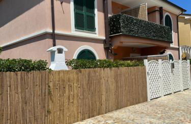 Conero Casa T8- Marcelli di Numana in Piazzale Tremiti 8 con Parcheggio Esclusivo Giardino e Barbecue - Photo 21