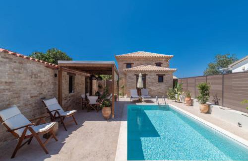Villa Frontale - Restored Villa with Pool Perfect for 6 Nestled Next to a Traditional Olive Mill and Local Farms Offering Authentic Hospitality and Organic Delights By Villa Mana Gers - Foto 38