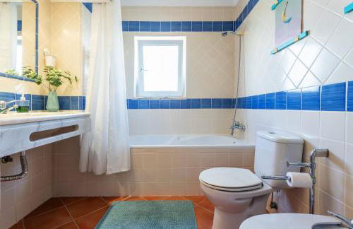 sunny apartment with sea view - Foto 30