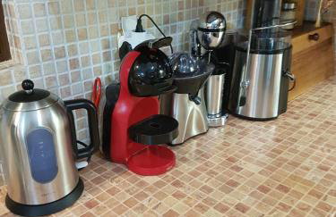 HoneyHouse - Photo 56