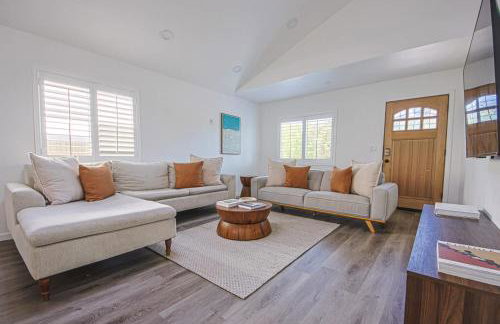 Bright & Charming 3BR Home 10 Mins from Venice Beach - Foto 3