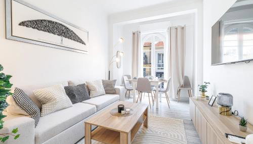 Nice Apt - City Center, Wifi, AC, 2-6 Pers - Foto 3