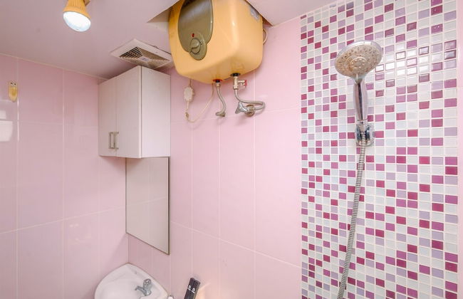 Cozy And Warm 2Br At Kebagusan City Apartment - Photo 10